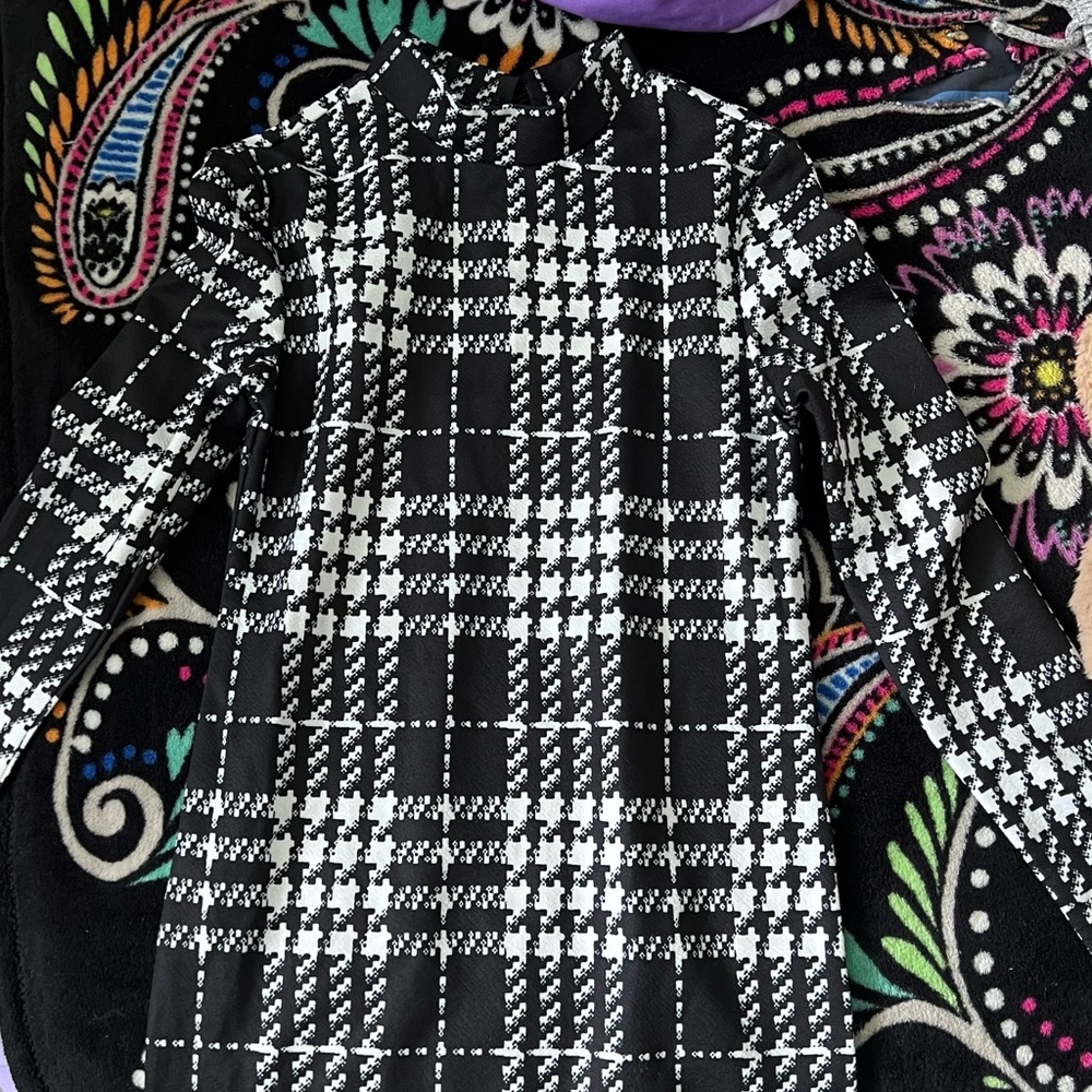 dress black and white